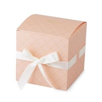 علبة التوزيعات الفاخرة بختم " عيدكم مبارك" لون ورد...