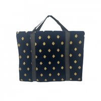 شنطة سجادة مخمل