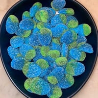 فراولة زرقاء محشية حامضه 100 جرام