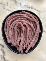 عيدان الفراولة اكسترا حموضة 200 جرام اسباني