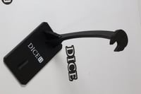 حامل سيف طولي