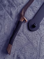 سيف BloodHound Fang