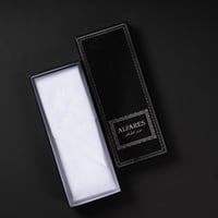 غترة الفارس البيضاء كلاسيكية - علبة سوداء