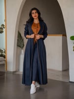 عباية بتنسيق راقي بين الكحلي و الاسود