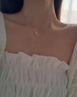 قلادة لمسة الأناقة مرصعة بالزركون