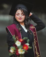 وشاح وقبعة تخرج