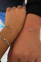 اساور لويس فيون