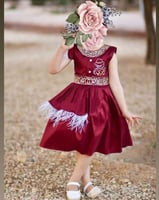 فستان اطفال بالاسم للعيد