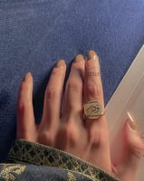 خاتم ملكي للنساء بالاسم - sultanaah