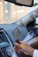 تعليقه شكل قطرة يدوية مع العود - متجر سلطانة