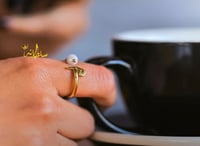 خاتم نسائي بالحرف - متجر سلطانة