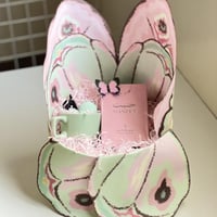 هدية رقة فراشة