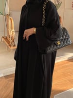 عبايه بقيطان خفيف