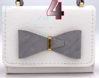 حقيبة الفيونكه ناعمة وانيقه تناسب طفلتك