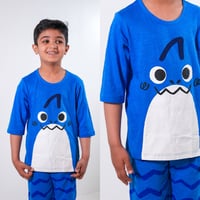 طقم من القطن للاولاد برسمة القرش