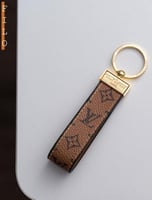 ميدالية مفاتيح Louis -3