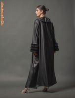 فروه جلد أسود