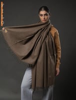 شال صوف بيج غامق