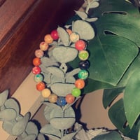 اسوارة حجر الجاسبر متعدد الالوان