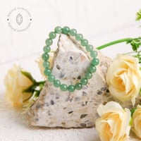 اسوارة حجر الافنتورين الأخضر