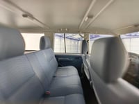 Toyota Land Cruiser 76 White 1:18 Almost Real 8701...