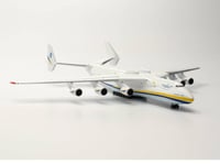 Antonov Airlines An-225 Mriya UR-82060 1:400 Herpa...