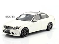 Mercedes-Benz C63 AMG Diamond White 1:18 GT Spirit...