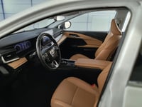 Toyota Camry 2025 White 1:18 Diecast Car Model