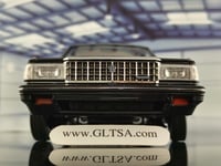 Toyota Crown 1984 Black 1:18 XiaoGuang 8250611B