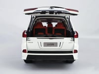 Toyota Lexus LX570 White 1:18 LCD LCD1810-WH