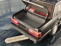 Toyota Crown 1984 Black 1:18 XiaoGuang 8250611B