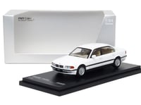 BMW 750iL (E38) White 1:64 Almost Real 630202001