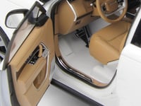 Land Rover Range Rover SV White with Black Roof 1:...