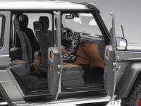 Mercedes-Benz G63 AMG 6×6 Designo Platinum Magno 1...