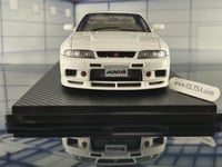 RARE Nissan Nismo R33 GT-R 400R White 1:18 Ignitio...