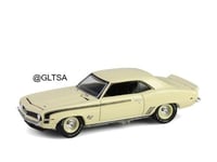 Chevrolet Camaro SS 396 1969 Butternut Yellow 1:64...