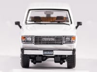Toyota Land Cruiser 60 LHD White 1:64 GCD KS029-88
