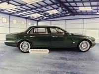 Jaguar XJ6 (X350) Racing Green 1:18 Almost Real 81...