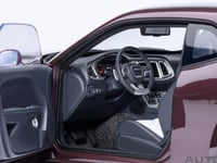 Dodge Challenger SRT Jailbreak Hellraisin (Purple)...