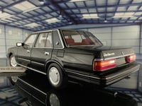 Toyota Crown 1984 Black 1:18 XiaoGuang 8250611B