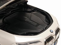 BMW i7 White Metallic 1:18 Minichamps 110023200