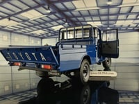 RARE Toyota Land Cruiser 40 LC40 Pickup Blue 1:18...