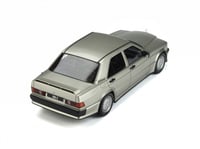 Mercedes Benz W201 190E 2.5 16S 1993 Silver 1:18 O...