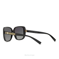 نظارة شمسية من ماركة فيرزاتشي VERSACE