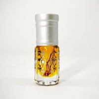 دهن الزعفران الطبيعي