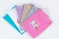 طقم بناتي مطبع زهري