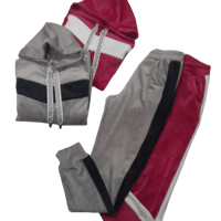 بجامة مخمل لون كحلي