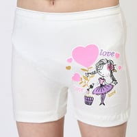 طقم بناتي بطبعات جميلة