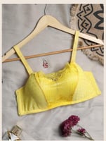 ستيان بوش أب مزين بالدانتيل