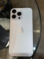 مستعمل ابل ايفون 16 برو ماكس 512GB تيتانيوم صحراوي...